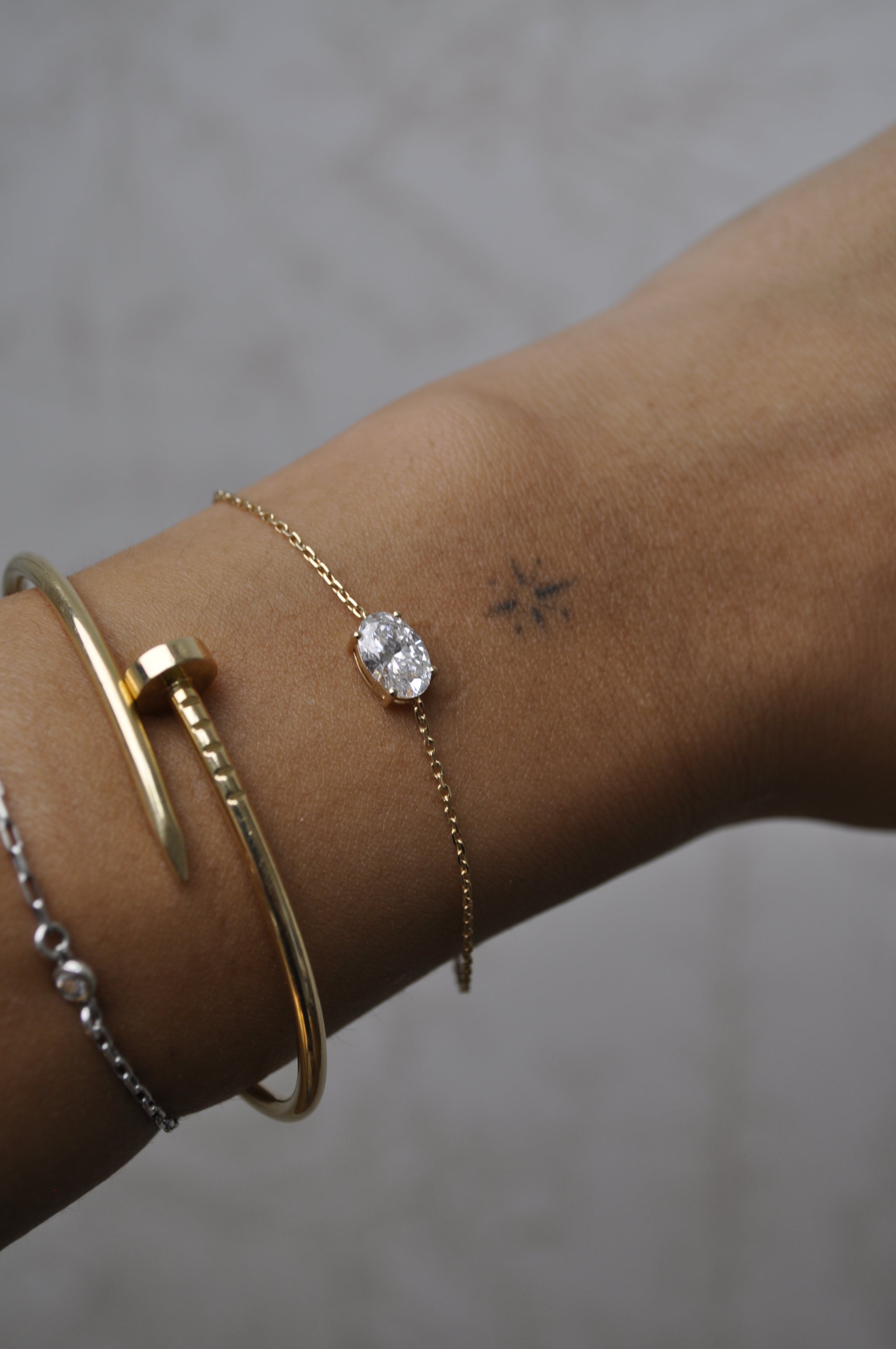 Pulsera Oval Solitario