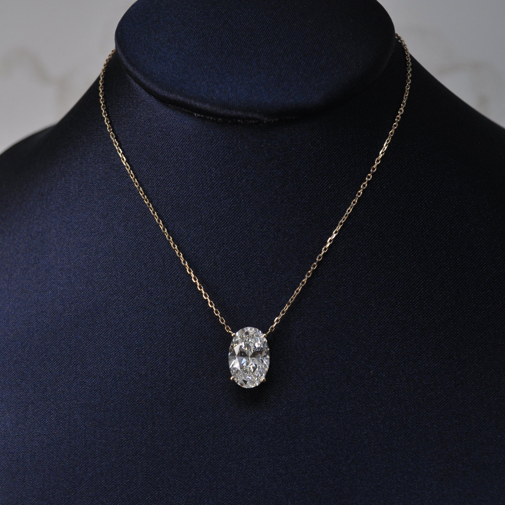 Solitario Oval