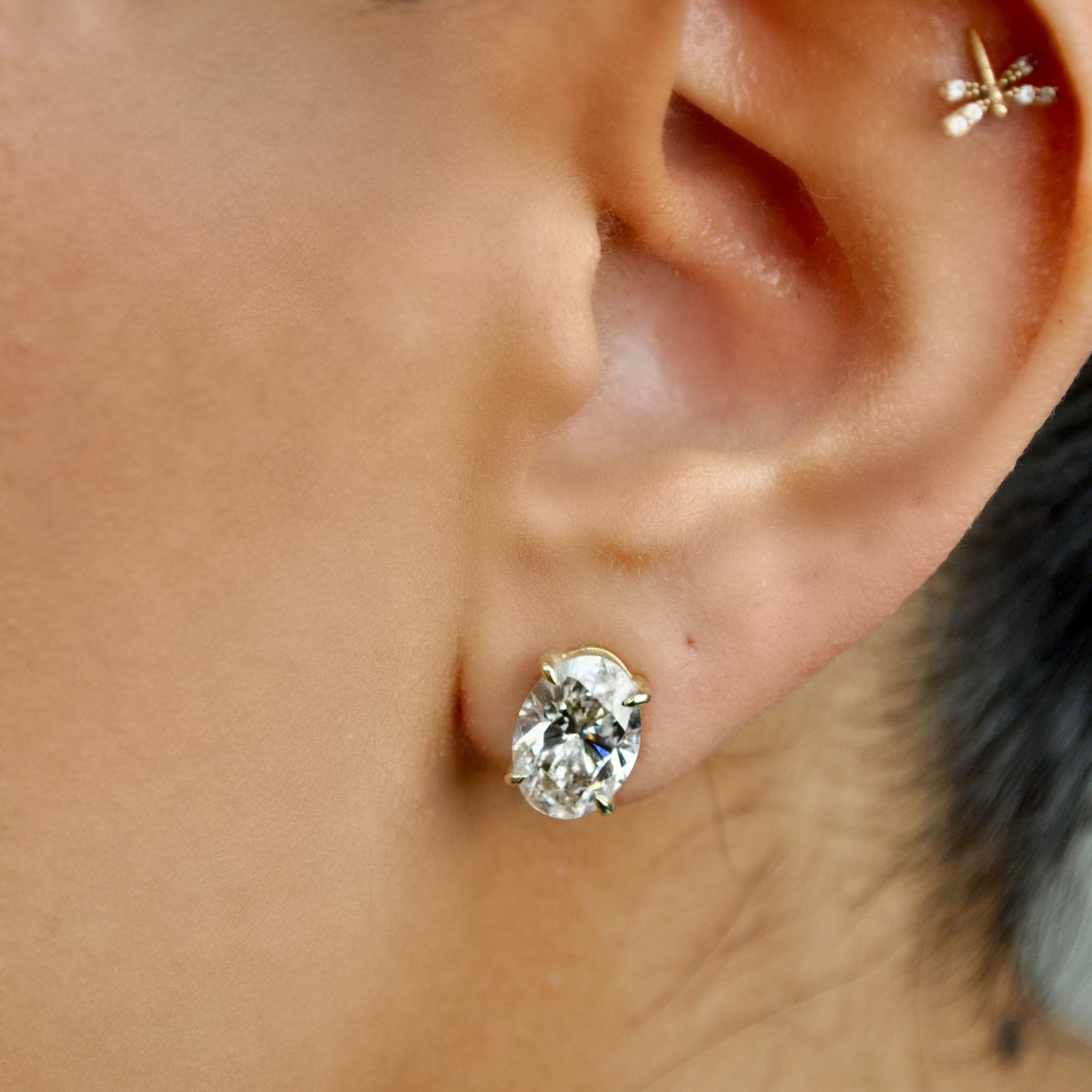 Studs Oval 4ct