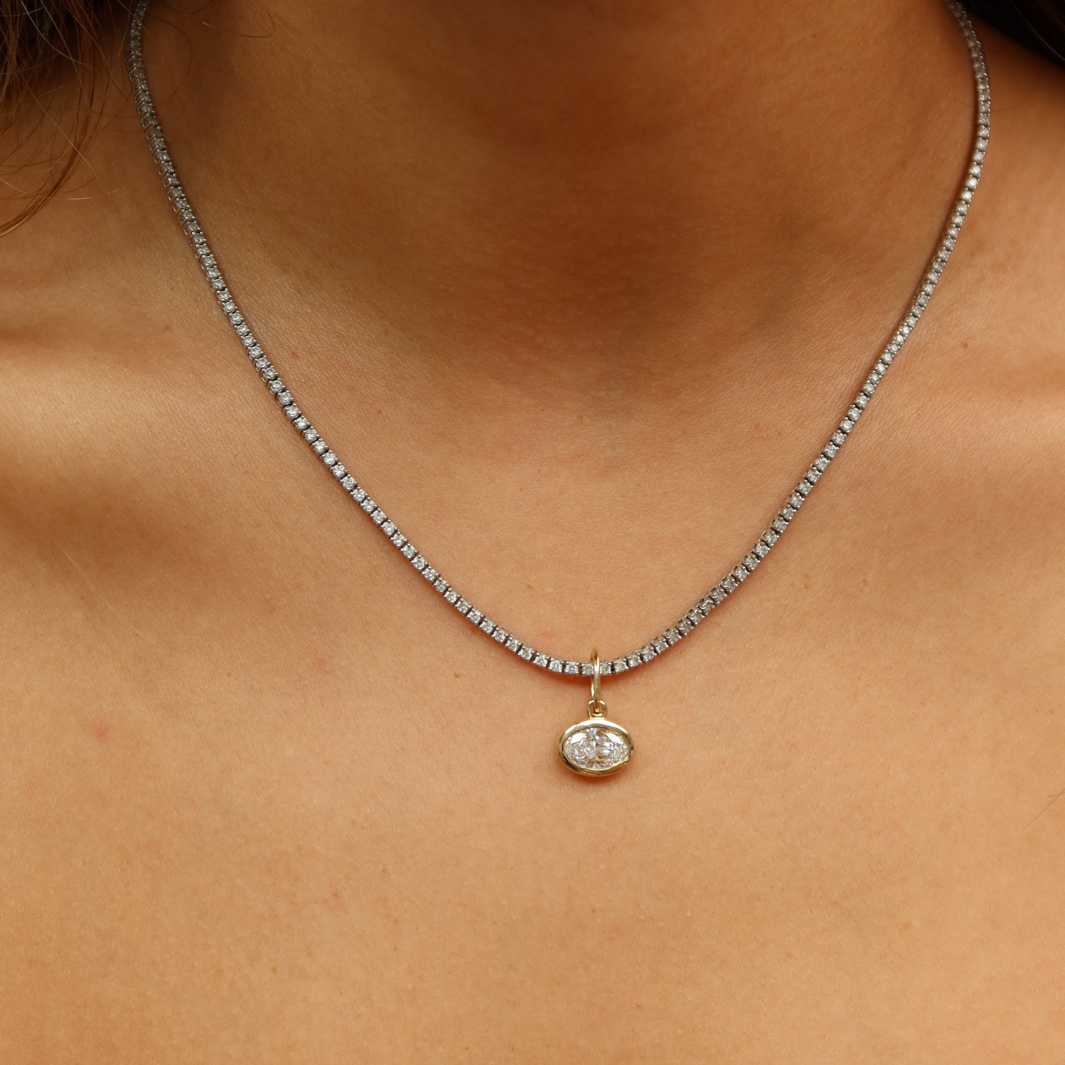 Charm Oval 1ct